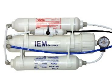 Umkehrosmoseanlage Typ Aqua FM - 380 Liter pro Tag - 3 stufig - mit Manometer und Spülventil